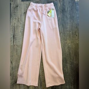 NWT All in Motion sweatpants- RUN VERY BIG